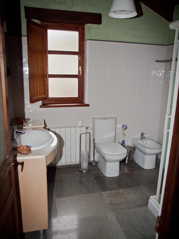 Casa Rural La Cabana Del Valleyu Sotres Szoba fotó